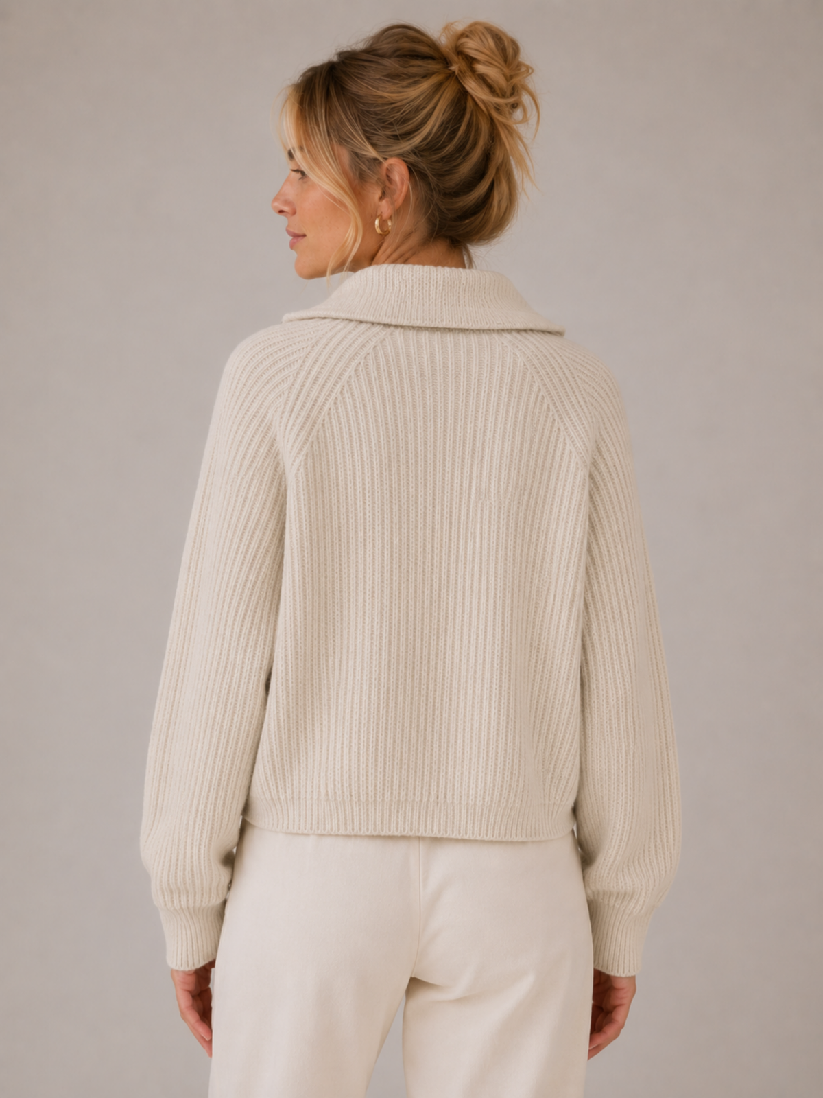 Women's Zip-Up Cardigan – Turn-Down Collar, Long Sleeve, Regular Fit