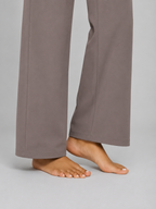 Women's Stretch Straight-Leg Trousers – High Waist